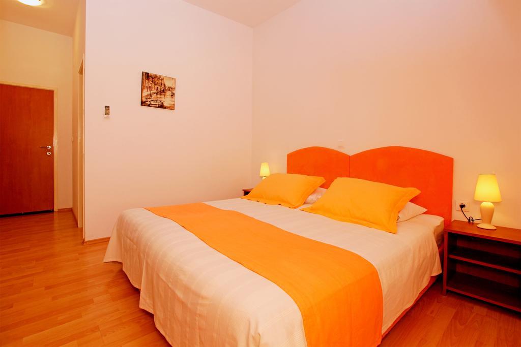 Guest House Kod Peskarije Vela Luka Kamer foto